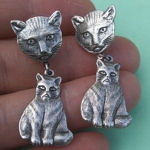 drop dangle cat earrings silver tone metal